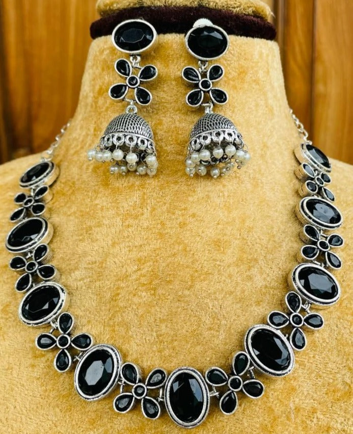 Black Jewellery set