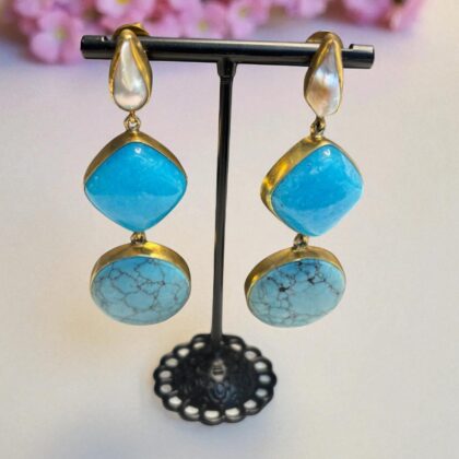 Zoya Earring