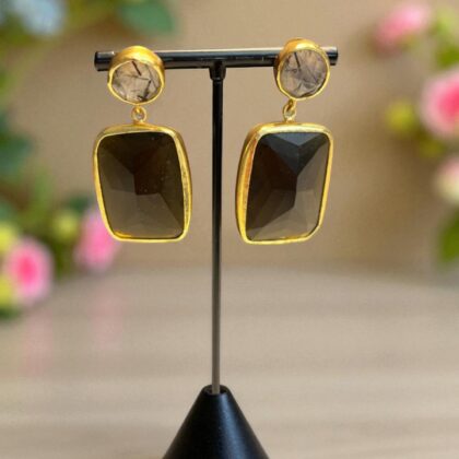 Reya Earring